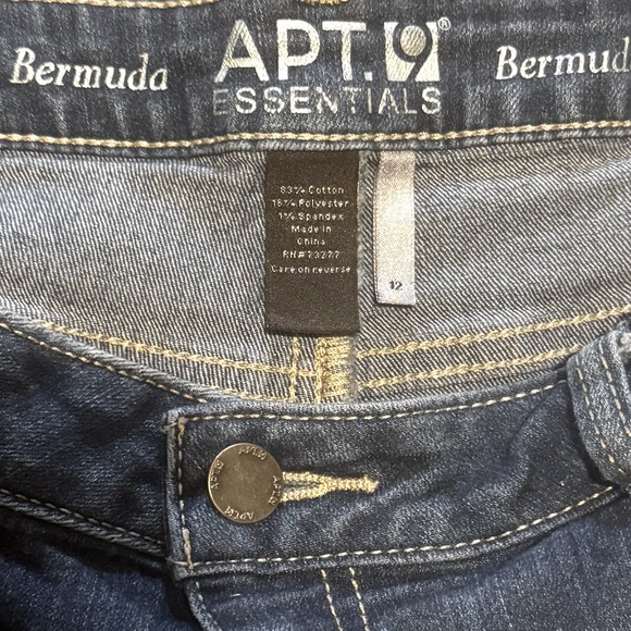 Apt. 9 Women's Dark Blue Jean Bermuda Cuffed Shorts - Picture 3 of 3